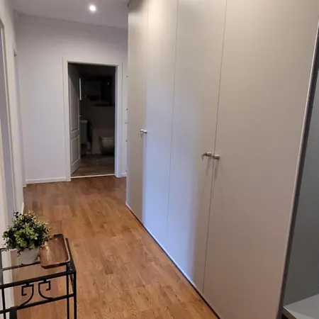 Air-conditioned In A Great Location With Balcony Leipzig