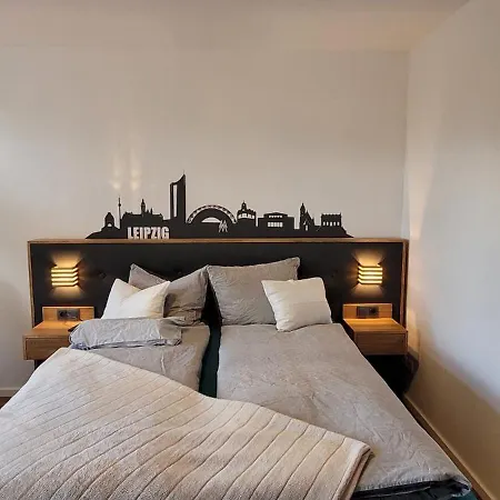Air-conditioned In A Great Location With Balcony * Leipzig